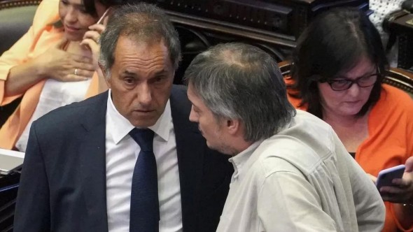 El piso de distribución para la minoría en las listas bonaerenses reabrió la polémica en UxP